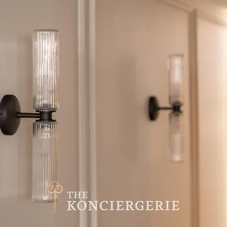 아파트 Luxury A-c - 2bdr-4p - Seine - Louvre 파리